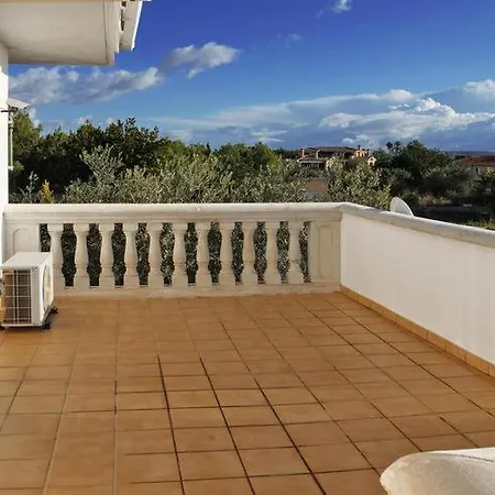 Velo Villa